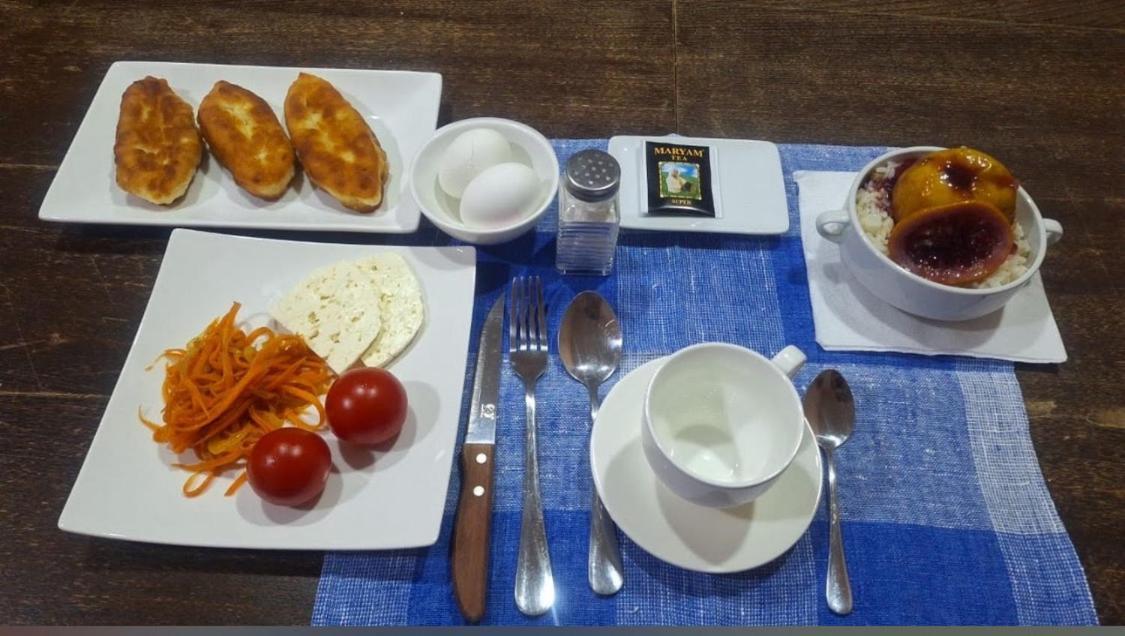 Hotel Skib Тбилиси Екстериор снимка