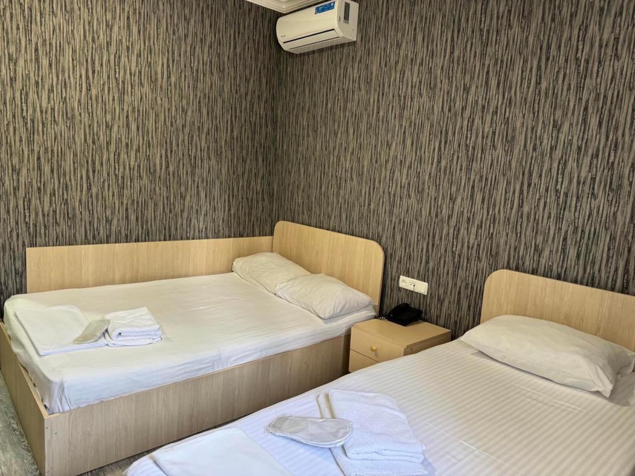Hotel Skib Тбилиси Екстериор снимка